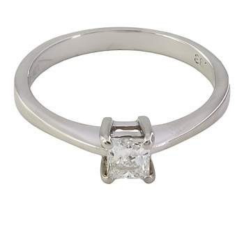 Platinum Diamond 0.33cts solitaire Ring size M